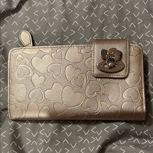 Elegant Heart-Embossed Gold Women's Wallet